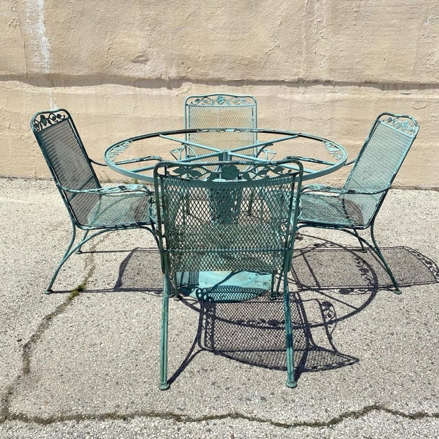 Vintage Woodard Style Wrought Iron Patio Dining Set with Round Pedestal Base Dining Table (No glass) & 4 Dining Armchairs...