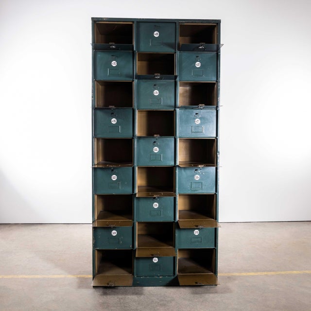1920s 1920s French Industrial Metal Cabinet in Dark Green For Sale - Image 5 of 10