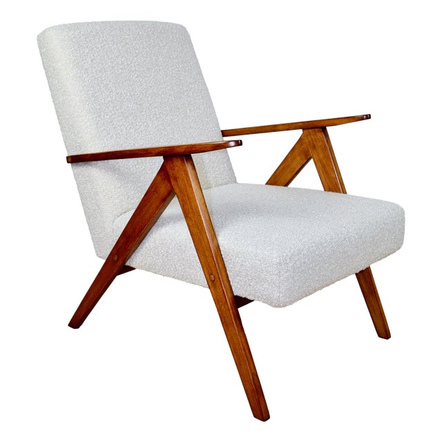Vintage B-310 Var Lounge Chair in White Structural Bouclé, 1970s For Sale