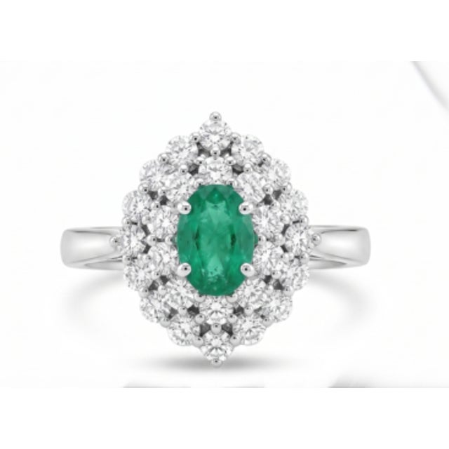 Natural Emerald 0.79cts & Diamond 0.93cts Ring in 18k Gold For Sale In New York - Image 6 of 8