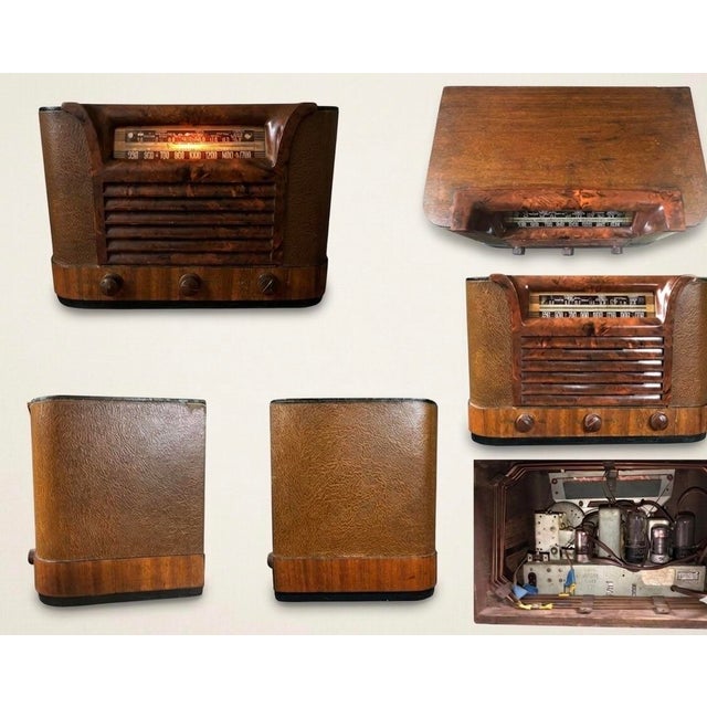 1940s Antique 1942 Philco Wooden Tube Radio Model 42-323 For Sale - Image 5 of 7