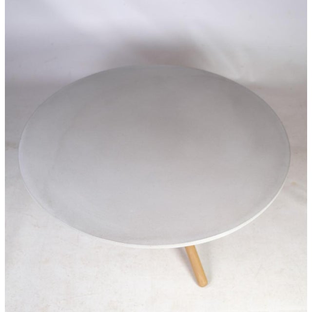 Early 21st Century Model Bertha Oak & Concrete Coffee Table from Eberhart Furniture, 2017 For Sale - Image 5 of 11