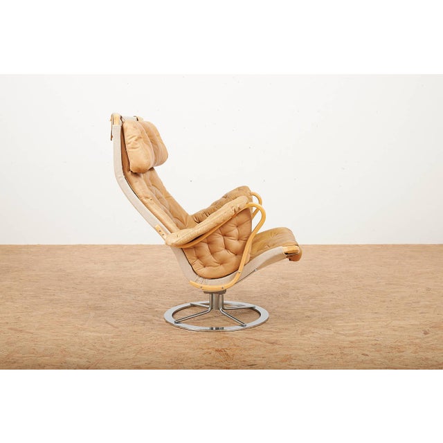 Vintage Lounge Chair in Leather by Bruno Mathsson for Dux, 1967 For Sale - Image 3 of 11