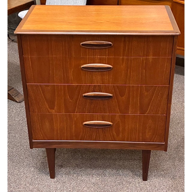 European Mid Century Modern Teak Chest of Drawers c.1960 Scandinavian Design - UK Import - Small Footprint - Dovetail...
