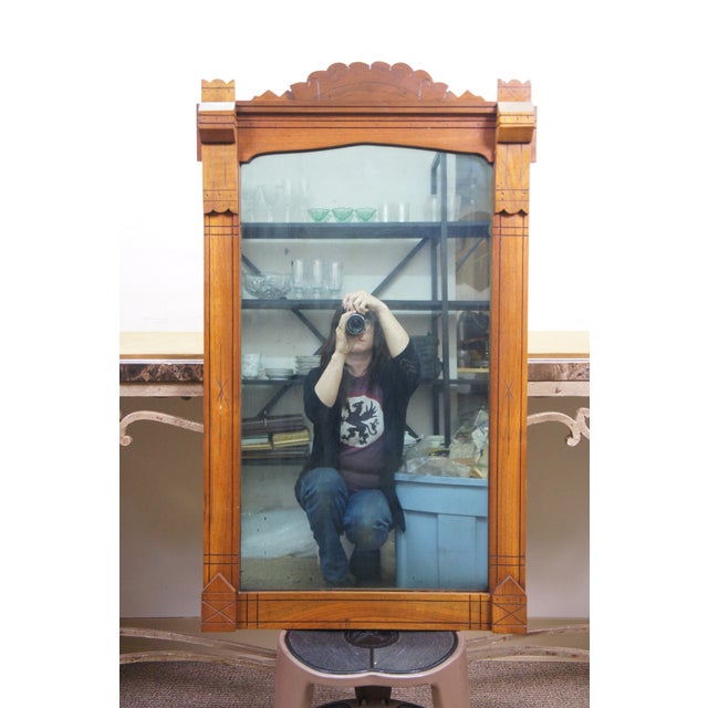 Antique Victorian Eastlake Walnut Hanging Mirror With Carved Scalloped Pediment For Sale - Image 4 of 12