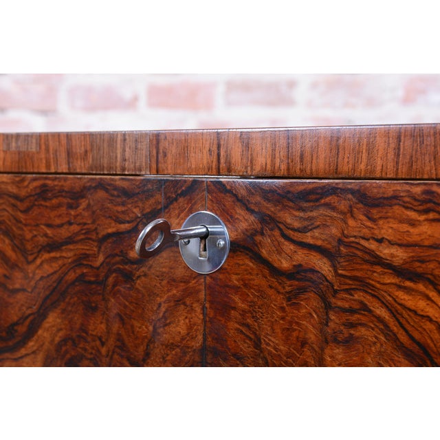 Art Deco Serving Trolley in Walnut, 1920s For Sale - Image 13 of 18