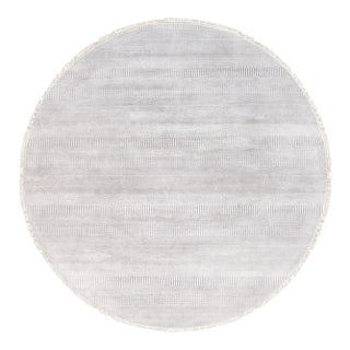 Serapi Silver Area Rug-Round 7' 11" For Sale