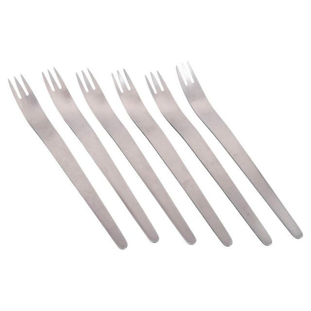 1960s Dinner Forks in Stainless Steel by Arne Jacobsen for Anton Michelsen, 1960s, Set of 6 For Sale - Image 5 of 5