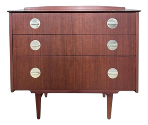 Mid-Century Danish Style Chest of Drawers in Teak Veneer with Brass Handles, 1960s