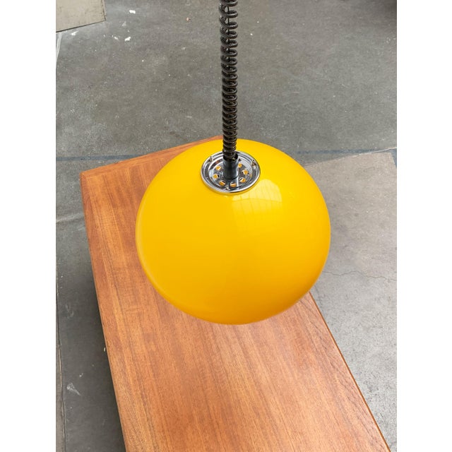 Mid-Century Space Age Italian Jolly Pendant Lamp by Luigi Massoni for Guzzini, 1960s For Sale - Image 15 of 18