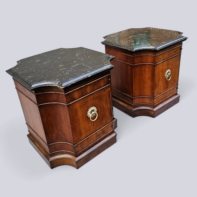 Mid 20th Century Pair of Vintage Hollywood Regency Octagonal Marble Top Side Tables/Cabinets For Sale - Image 5 of 11