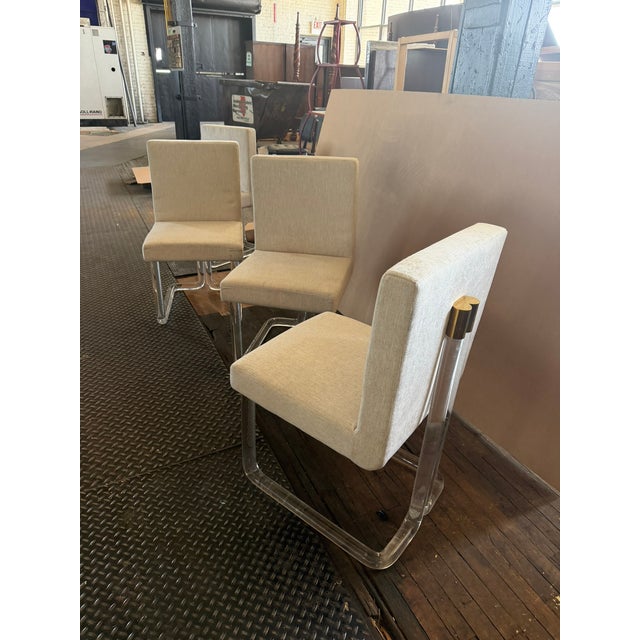 Mid‑Century Lucite Base Dining Chairs – Set of 4 Modern Upholstered Cantilever Chairs For Sale - Image 4 of 9