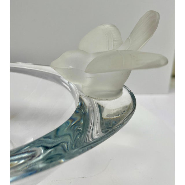 Glass Oval Crystal Bowl with Birds from Sèvres, France, 1950 For Sale - Image 7 of 9