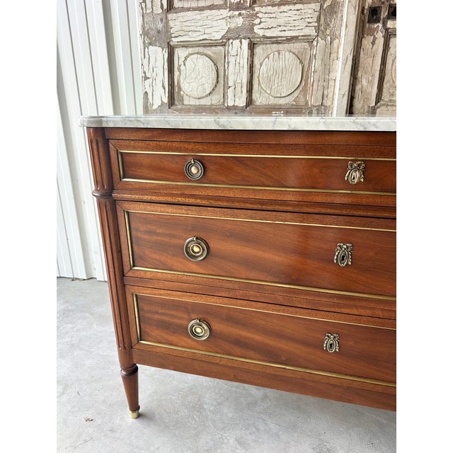 1970s Louis XVI Style Commode with White Marble Top, 1970s For Sale - Image 5 of 11