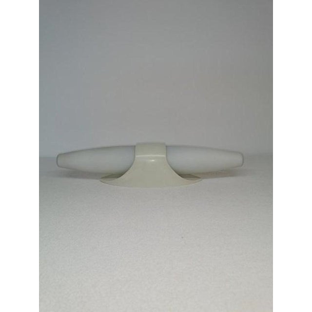 2 white double wall lights bakelite - 1960s A pair of Belgium wall lamps, double light. These vintage bauhaus mirror lamps...