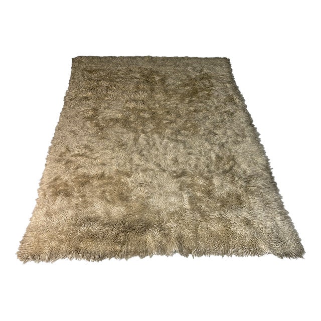 Italian Modern Long-Pile Rug in Cream White, 1970s For Sale