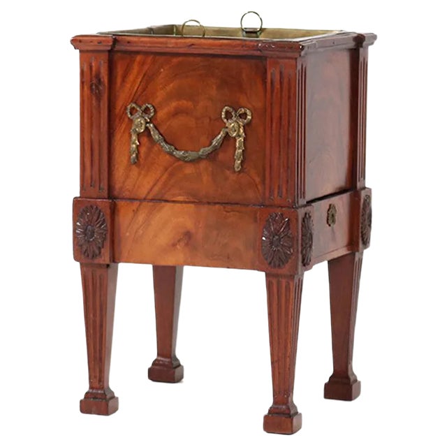Antique Dutch Mahogany Louis XVI Wine Cooler, 1790s For Sale