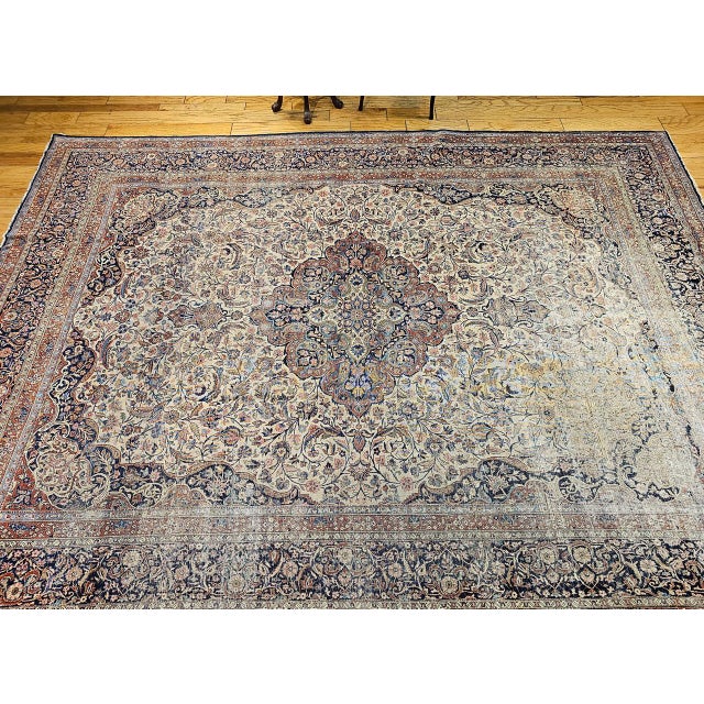 Cream 19th Century Persian Kashan Rug, Hand-Knotted Wool & Cotton, Floral Design, Ivory & Navy, 9x12 For Sale - Image 8 of 18