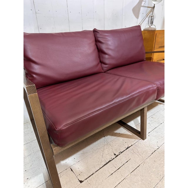 Wood Vintage Two-Seater Sofa in Red Leather by Andy Thornton, 1995 For Sale - Image 7 of 13