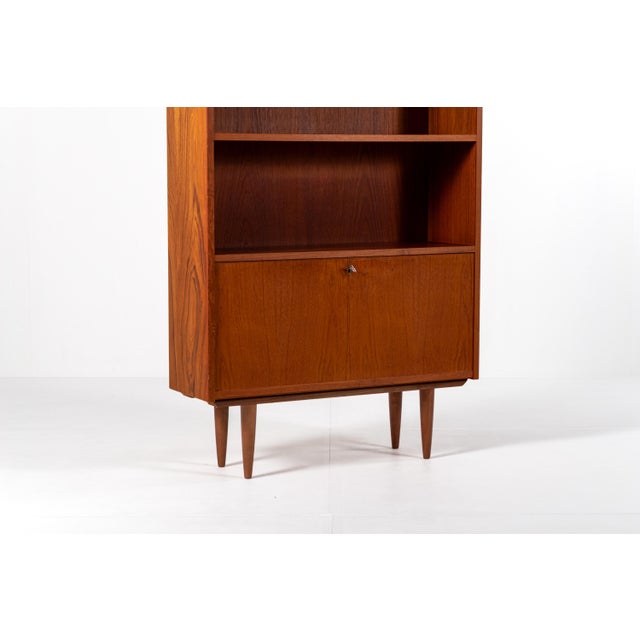 Mid-Century Modern Danish Teak Bookcase from Sejling Skabe, 1960s For Sale - Image 4 of 16