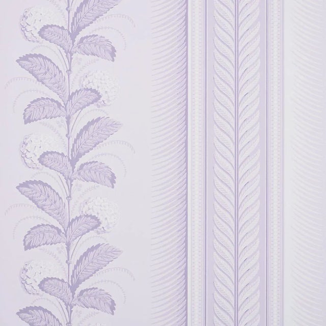 Schumacher Hydrangea Drape Wallpaper in Lilac For Sale
