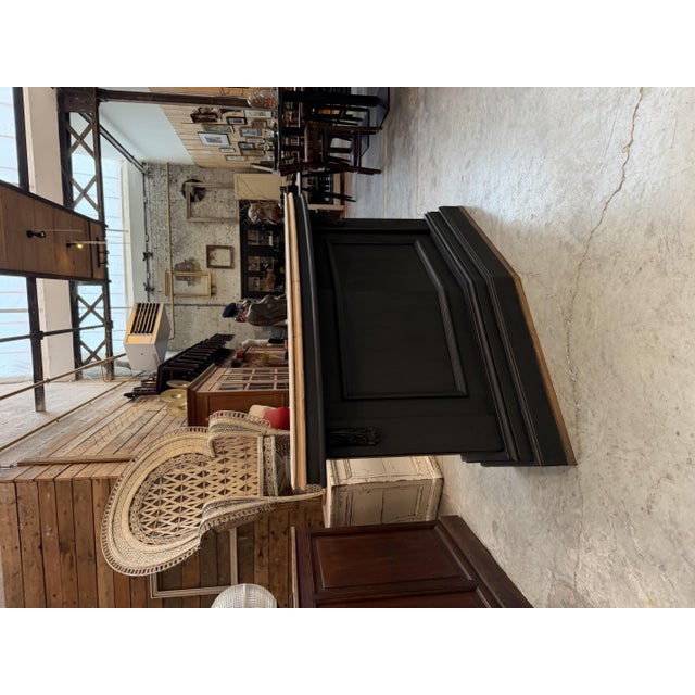 20th Century Curved Bar Counter, 1980s For Sale - Image 4 of 18