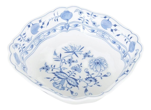 Square Porcelain Bowl with Zwiebelmuster Pattern from Meissen, Germany, Early 20th Century.