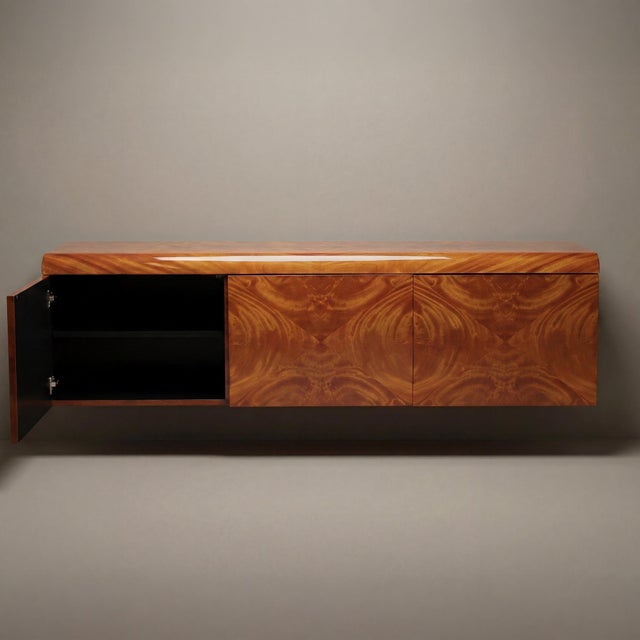 We constantly find ourselves drawn to pieces from the Pace Collection. When we come across a piece that’s new to us, we’re...