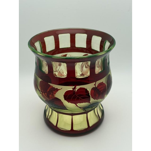 Art Nouveau Vaseline Glass Vase with Ruby Overlay from Val Saint Lambert, Belgium, 1900s For Sale - Image 5 of 9