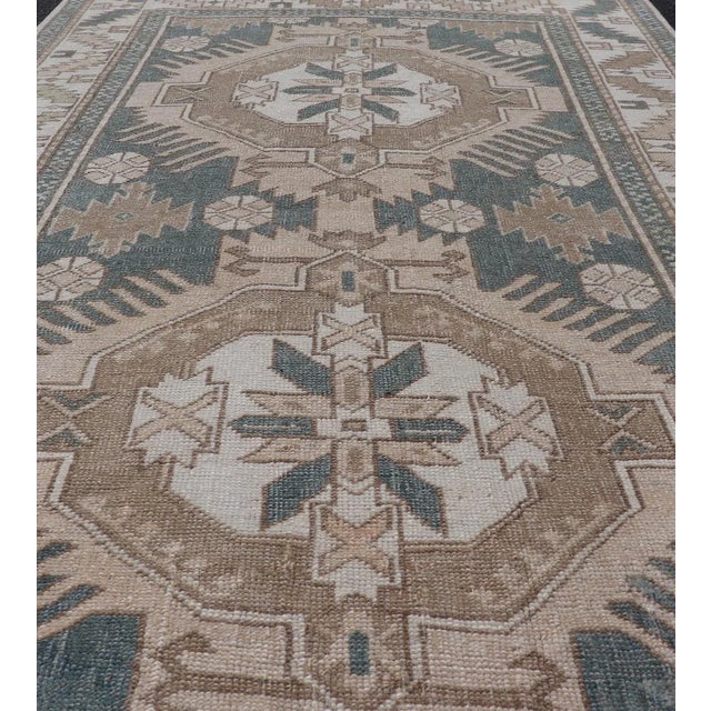 Shabby Chic Vintage Turkish Oushak Rug With Geometric Medallions 3'10" X 6'7" For Sale - Image 3 of 10