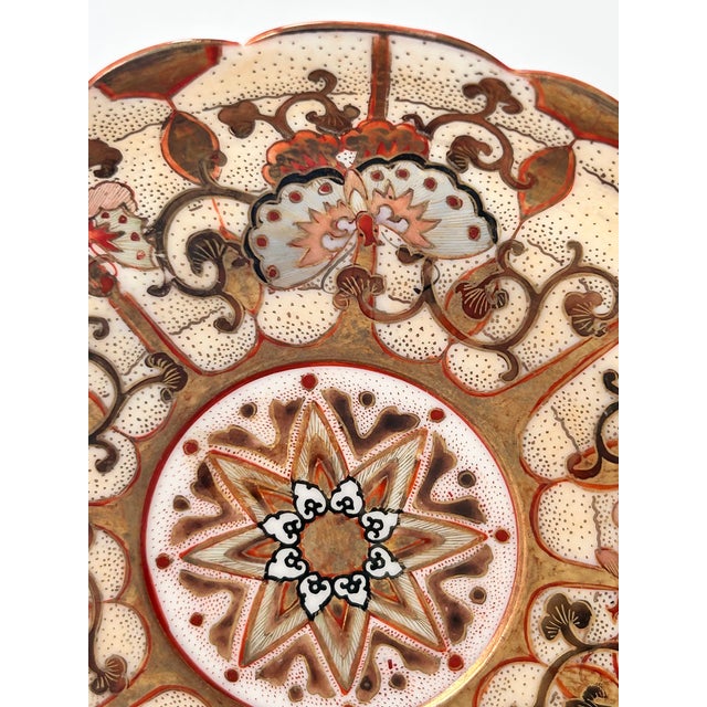 Pair Vintage Japanese Kutani Style Butterfly Plates – Hand Painted Porcelain Decorative Tabletop For Sale - Image 4 of 12