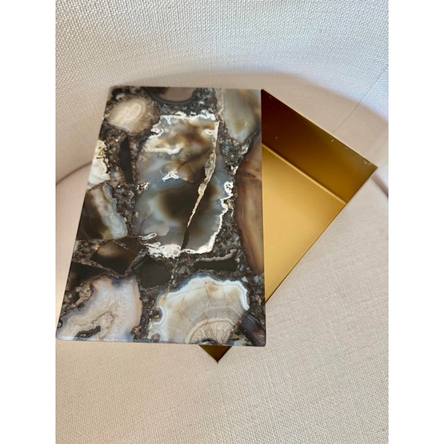 Exquisite vintage natural Geode lid and brass decorative box.