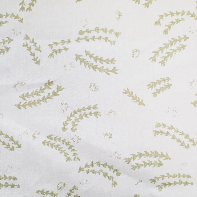 This listing is for a beautiful Penny Morrison designer fabric. Manufacturer: Penny Morrison Pattern: Pasha Sprig Style:...