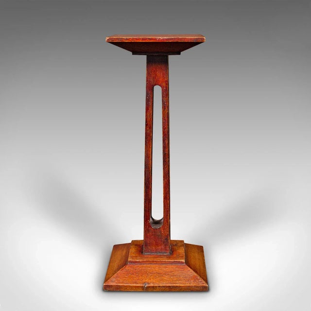 1890s Small Antique Victorian English Oak Statue Stand For Sale - Image 4 of 11