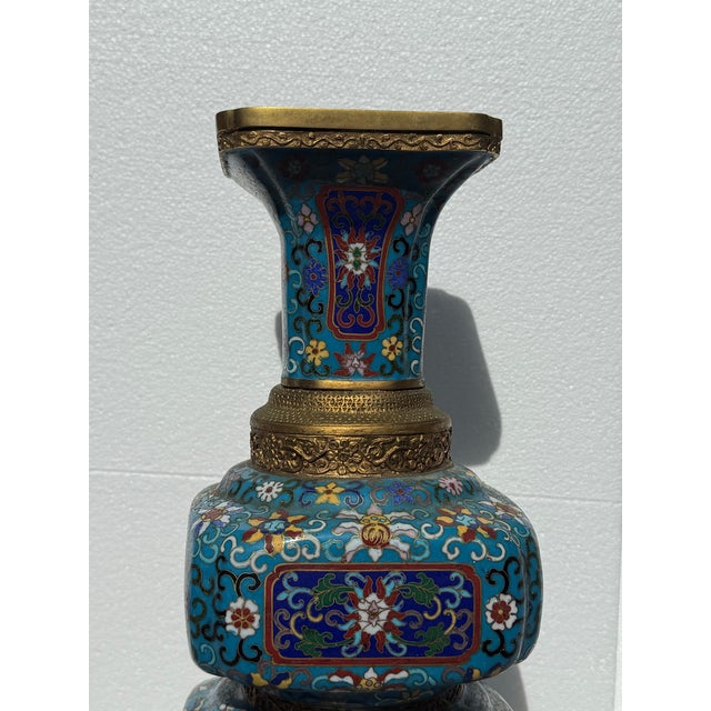 A lovely Accent piece. Unusual form on this one as during the various periods of the 20c. The Chinese incapsulated all...