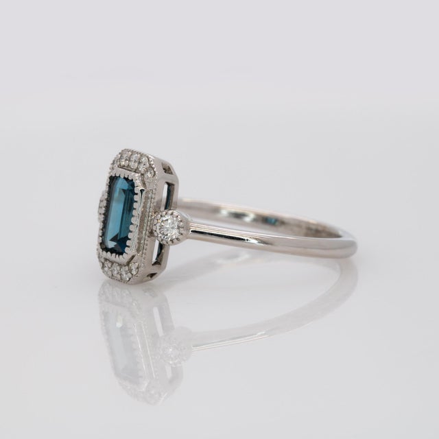 2020s London Blue Topaz Ring With Earth Mined Diamond Accents: Solid 14k Gold, Size 6.75 For Sale - Image 5 of 8