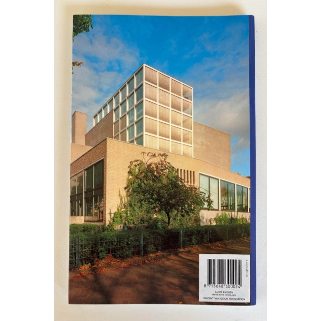 VAN GOGH MUSEUM Guide © Copyright 1996 Van Gogh Museum ISBN 8 715648 300024 GUIDE ENGLISH PRINTED IN THE NETHERLANDS...