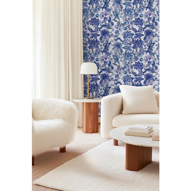 Floral & the Frog Chinoiserie Grasscloth Wallpaper by House Party | Azure Blue | 8 Yards For Sale - Image 4 of 7