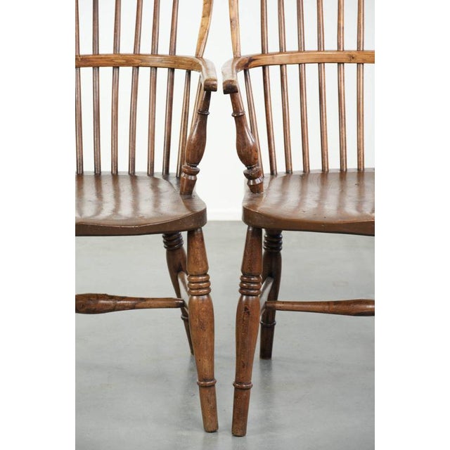 Antique English Windsor Stickback Chairs in Elm, 19th Century, Set of 2 For Sale - Image 10 of 15