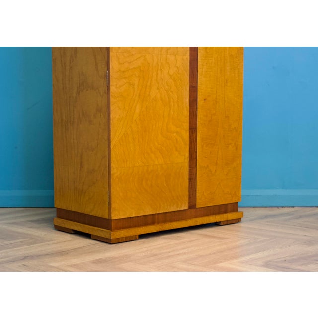 Wood Art Deco British Birdseye Maple Tallboy Compact Wardrobe, 1930s For Sale - Image 7 of 15