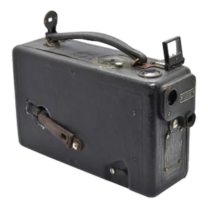 Early 20th Century Magazine Cine Model B Eastman Kodak Roll Film Movie Camera Usa