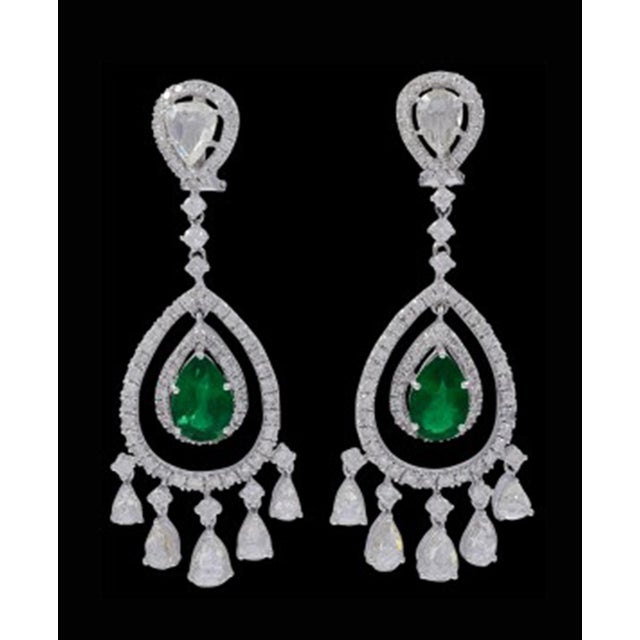 Emerald GIA Certified 6.5Ct Zambian Pear Emerald Diamond Hanging/Drop Earrings 18KW Gold For Sale - Image 8 of 18