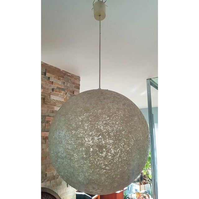 Mid-Century Spherical Shape Resin Pendant Lamp, Italy, 1960s For Sale - Image 14 of 18