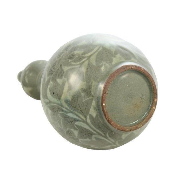 Late 20th Century Sage Green Double Gourd 12" Vase For Sale - Image 5 of 6