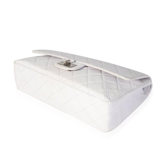 Animal Skin White Aged Calfskin Quilted 2.55 Reissue 227 Flap For Sale - Image 7 of 8