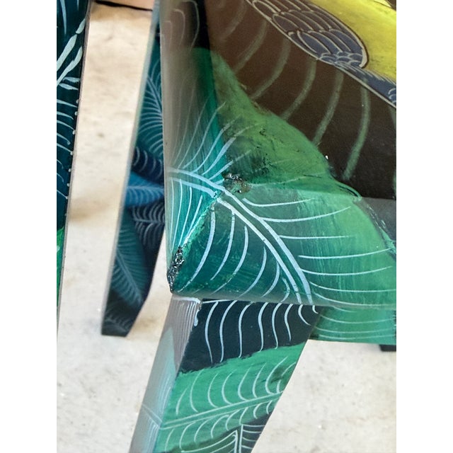 Army Green Pair of Hand-Painted Tropical Parrot and Jungle Nesting Tables For Sale - Image 8 of 12