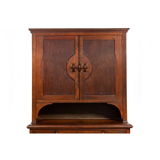 Wood English Arts & Crafts Oak Two-Part Step Back Cupboard Cabinet C. 1920 For Sale - Image 7 of 12