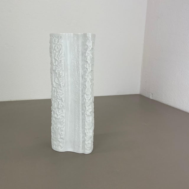 Article: op art porcelain vase producer: hutschenreuther, germany designer: heinrich fuchs decade: 1970s : this original...