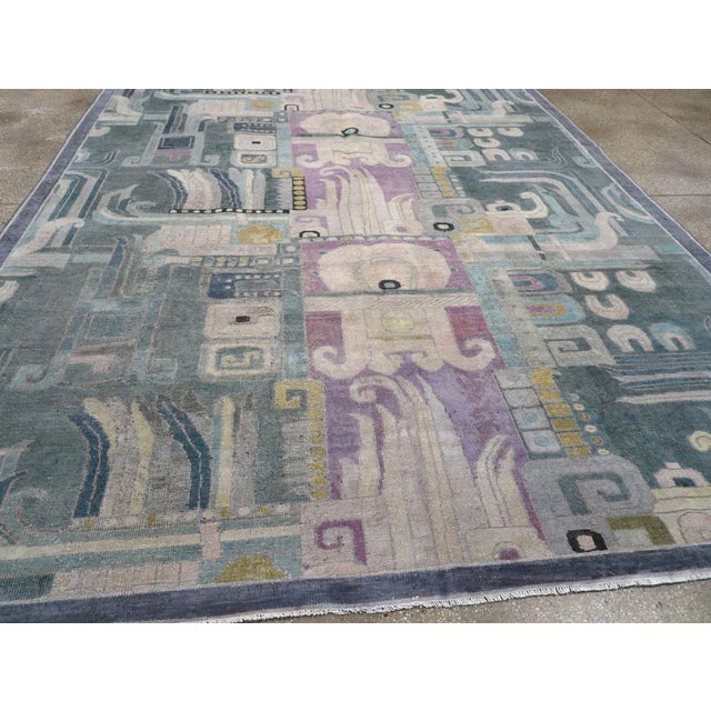 Galerie Shabab Collection Mid-20th Century Turkish Art Deco Room Size Carpet For Sale In New York - Image 6 of 8