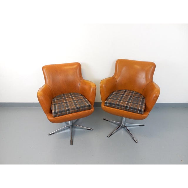 Set of Vintage Skai and Chrome Armchairs, 1970s For Sale - Image 13 of 18